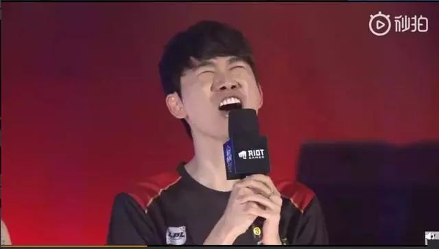 詹姆斯：英格拉姆当年还是个年轻人，如今已是经验丰富的老将